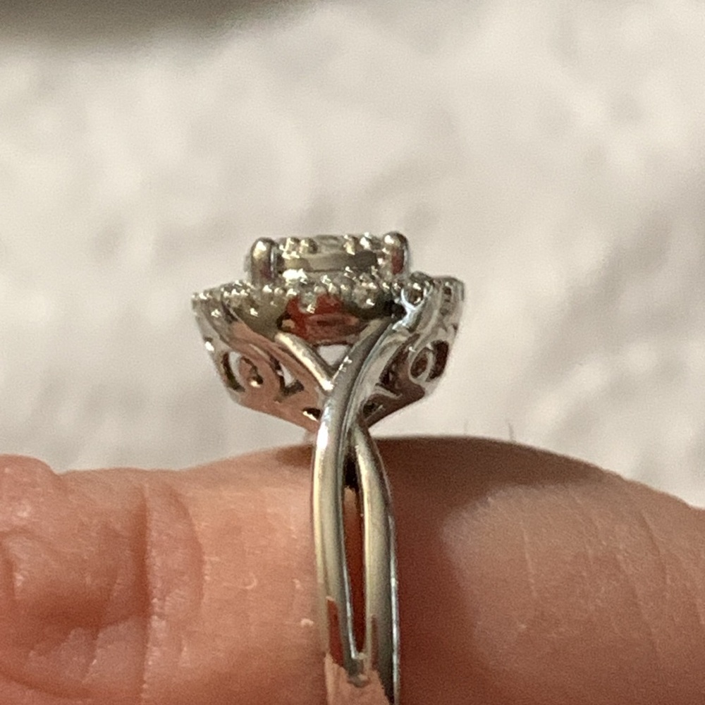 Round Brilliant 1/4 ct Lab Created Diamond Ring Sterling Silver Size 7 - Picture 6 of 12